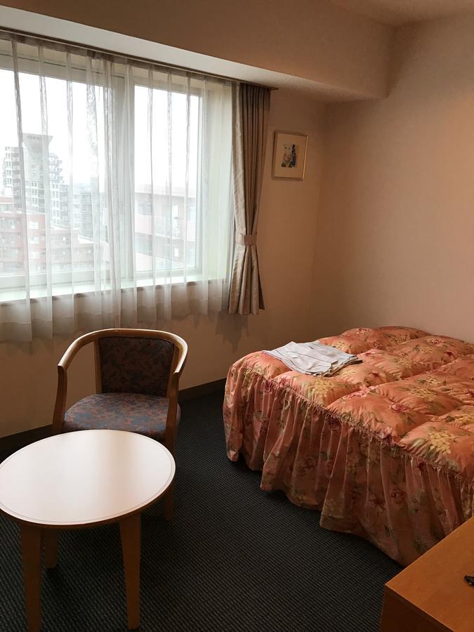 Shin Sayama Hotel Exteriör bild