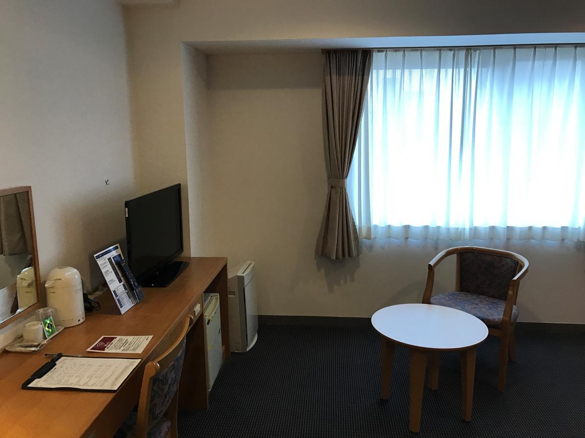 Shin Sayama Hotel Exteriör bild