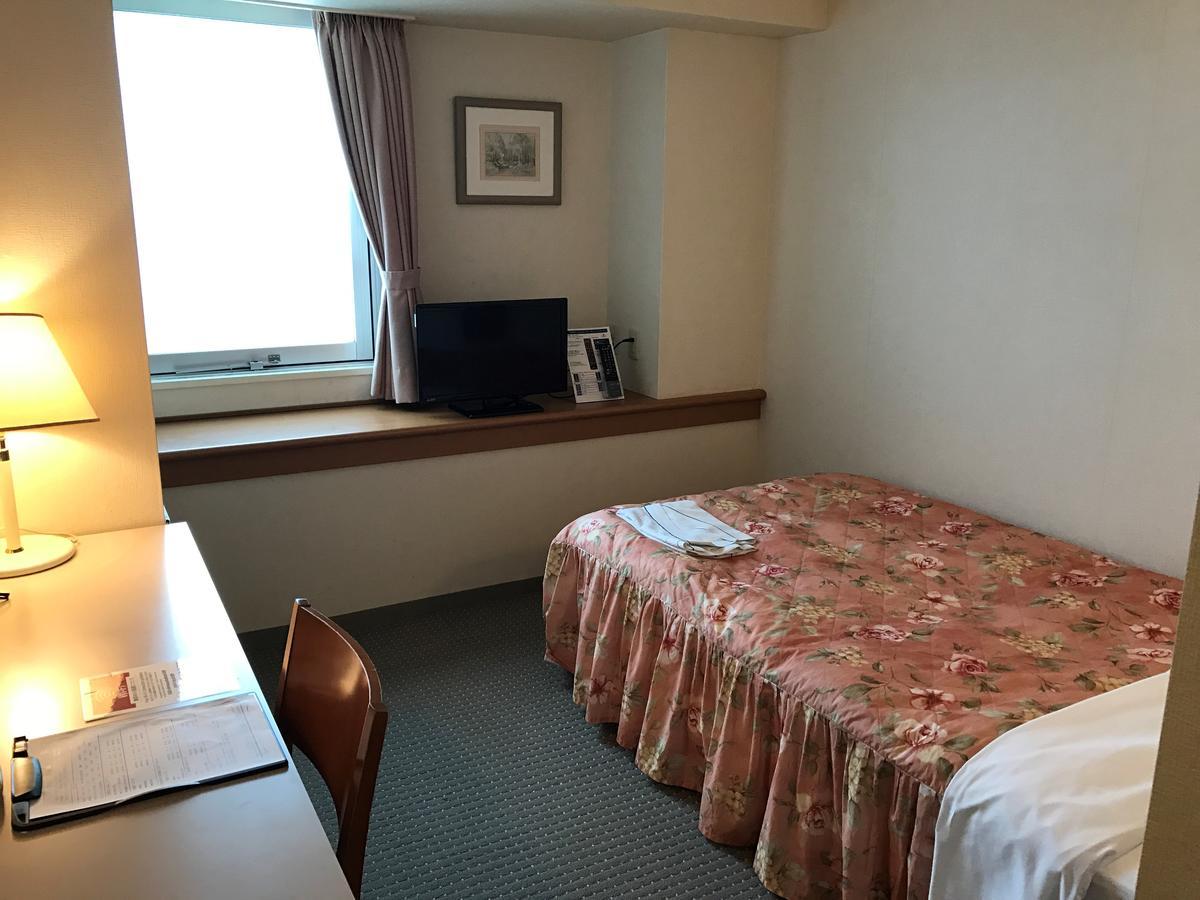Shin Sayama Hotel Exteriör bild